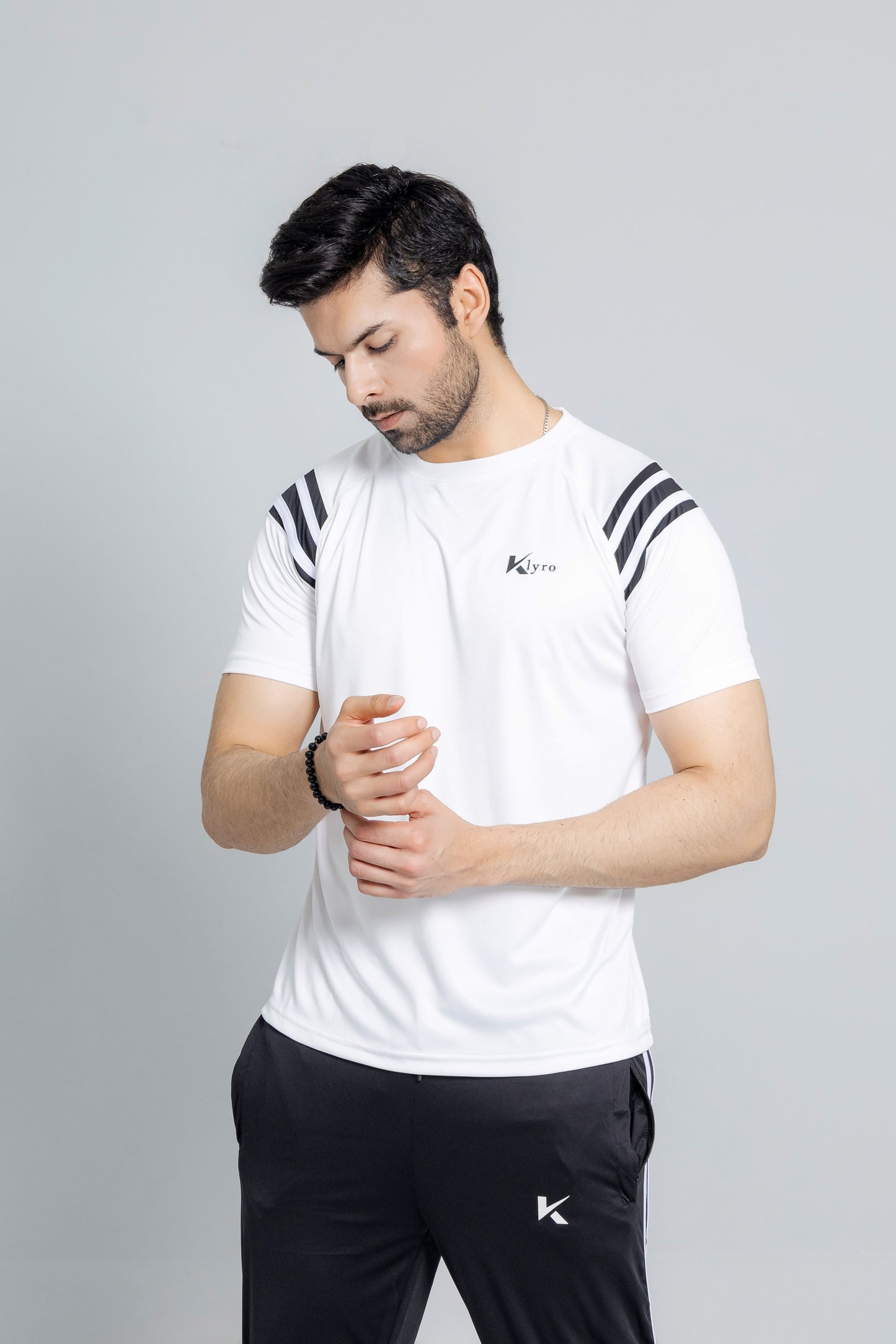 "White Eagle men's activewear tracksuit online shop KLYRO"