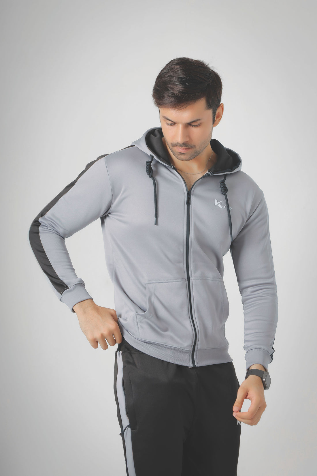 Klyro activewear tracksuit for men – premium dri-fit gym and fitness wear Pakistan