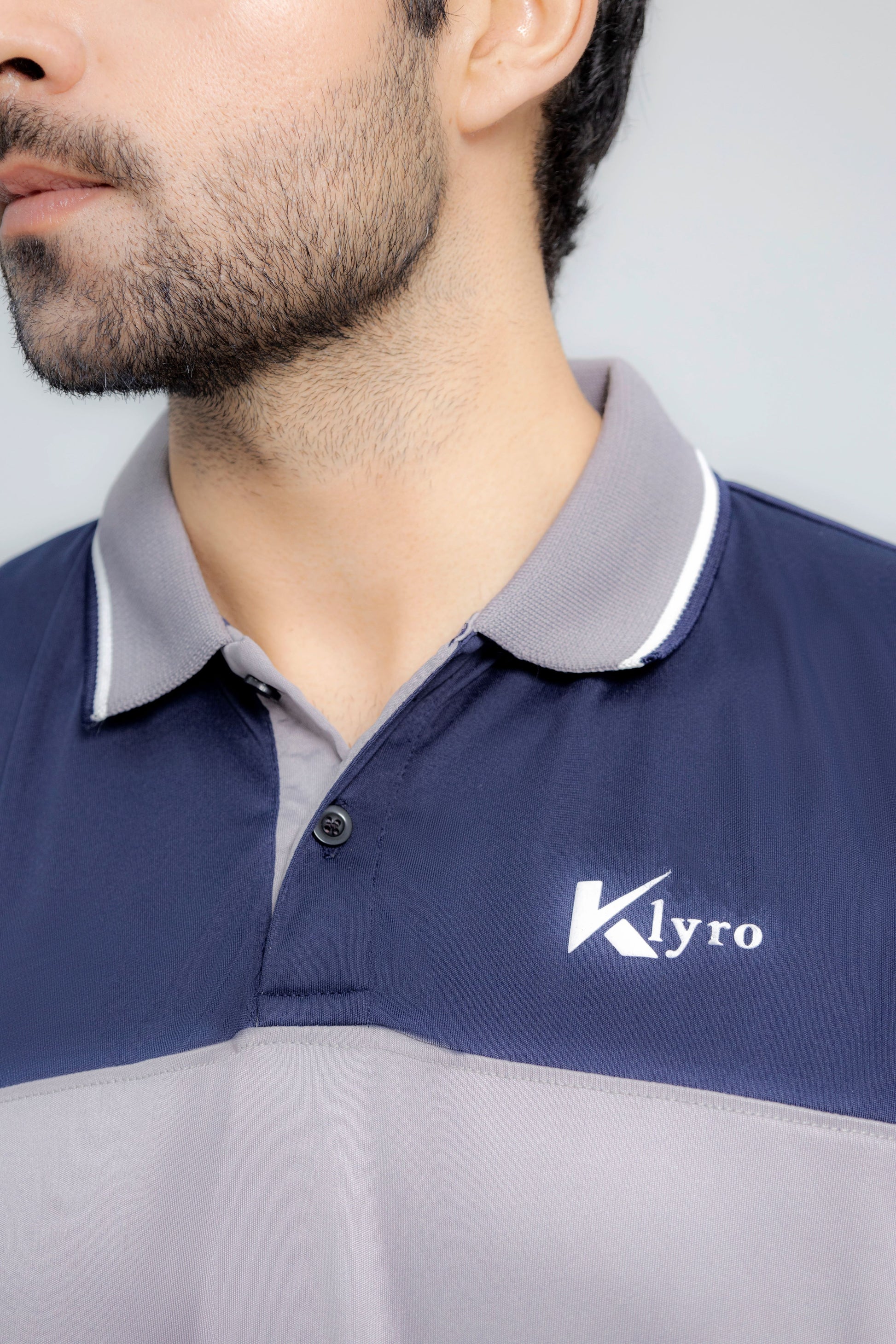 "Azure Stride tracksuit close up fabric texture lightweight KLYRO"