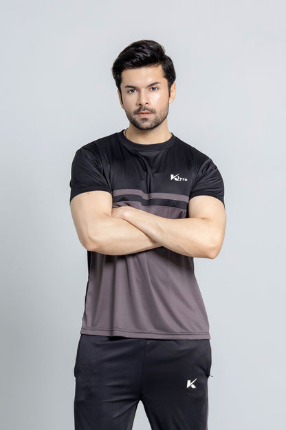 "CoalCore tracksuit side view slim comfort fit KLYRO"