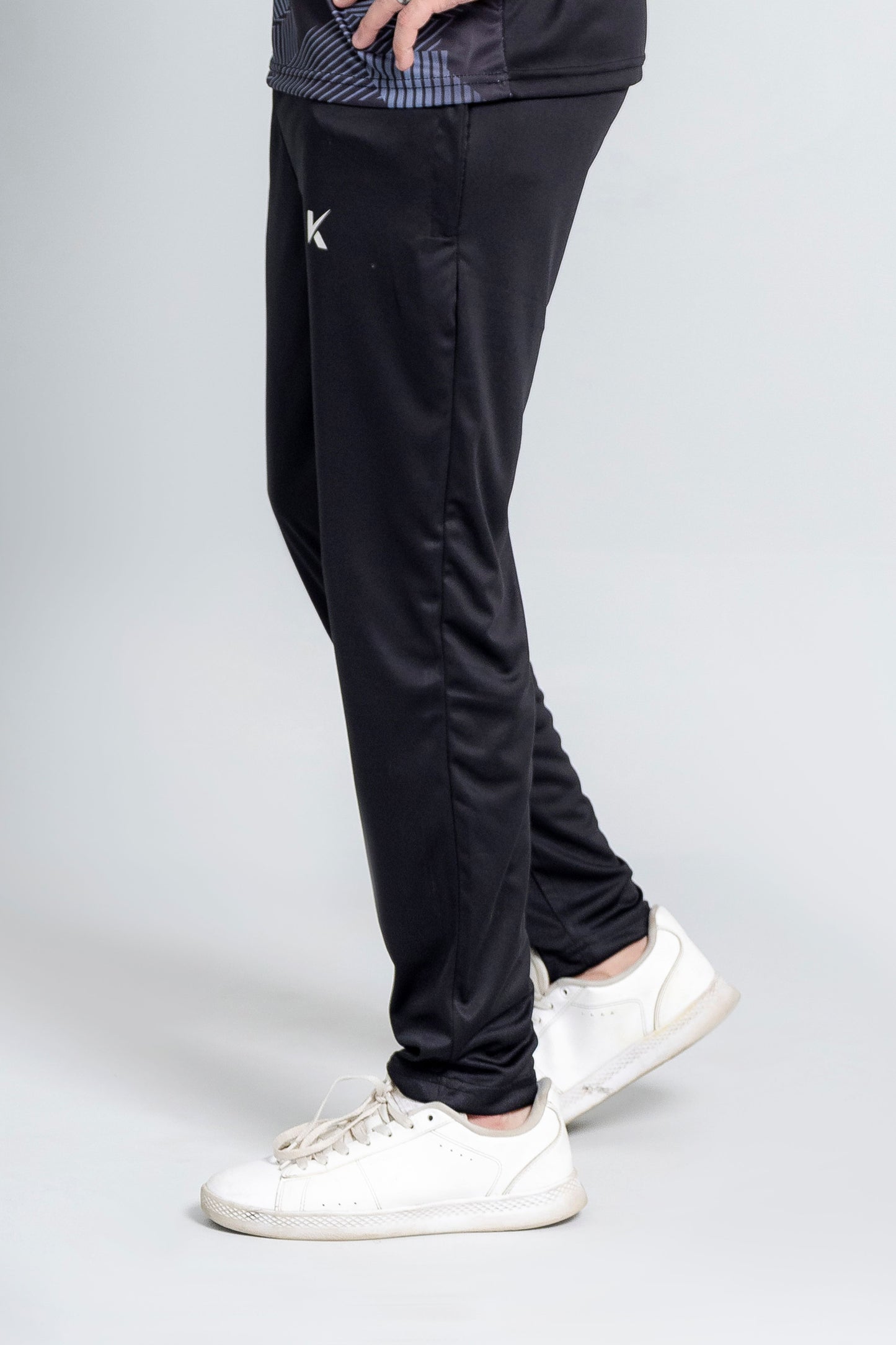 "Grey Matrix men's activewear tracksuit online shop KLYRO"