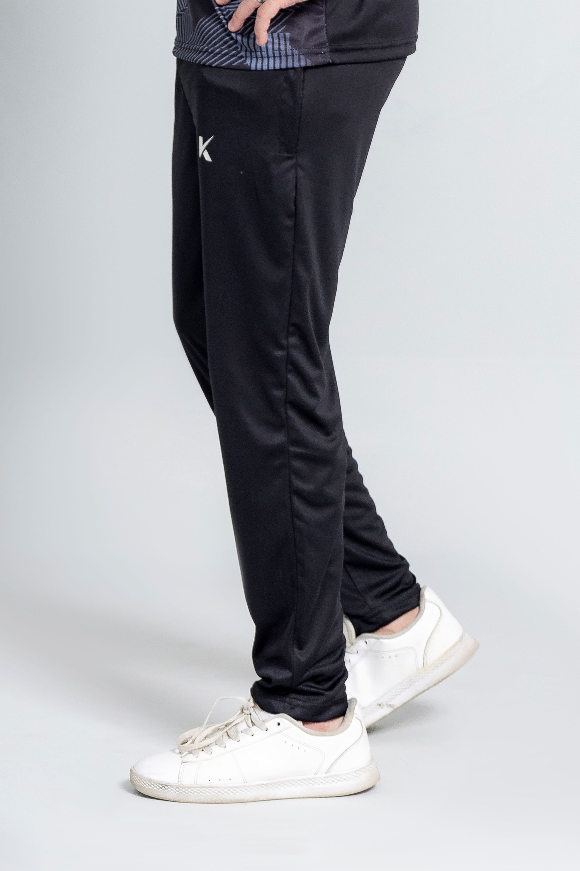 "Grey Matrix men's activewear tracksuit online shop KLYRO"